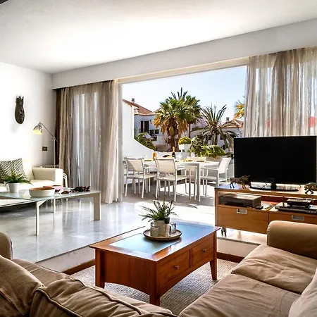 Duplex Rebeca Free Wifi 펜션